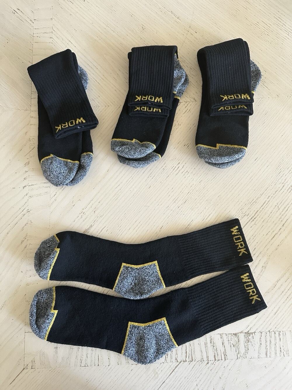 4 Pairs WORK Men's Quarter Socks Black See Images For Size